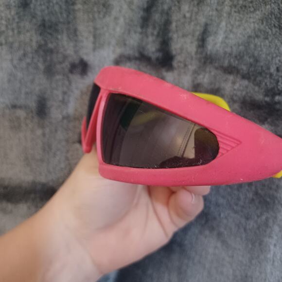 VTG Pizza Hut 1980's Back to the Future II Sunglasses Shades Pink/Neon Yellow - Picture 7 of 7